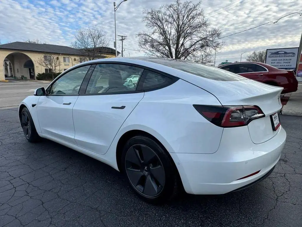 Tesla Model S image 1